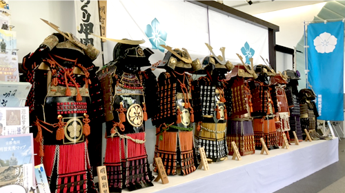 市役所での甲冑展示会