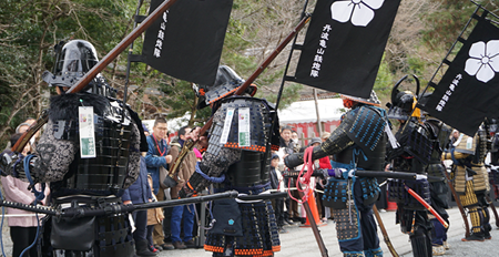 出雲大神宮で初撃ち奉納
